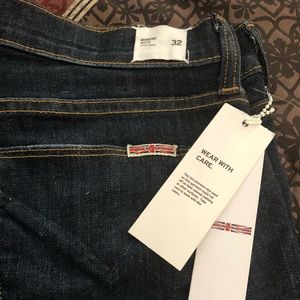 NWT Hudson NICO Skinny Jeans Size 32